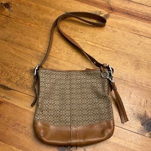 Coach Signature Brown Leather Crossbody Purse Bag adjustable strap